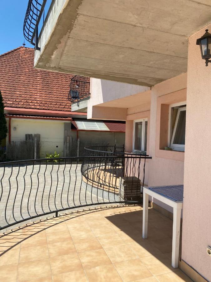 Abigel Apartmanhaz Balatonfüred Εξωτερικό φωτογραφία