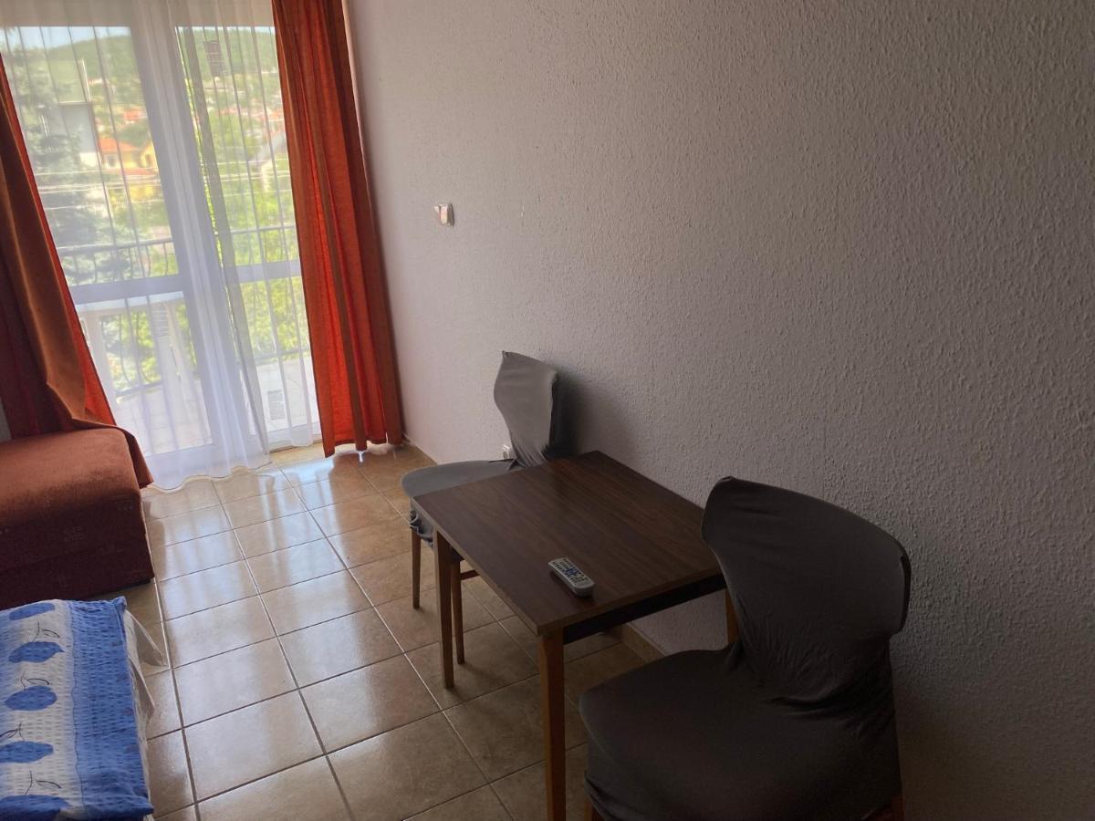 Abigel Apartmanhaz Balatonfüred Εξωτερικό φωτογραφία